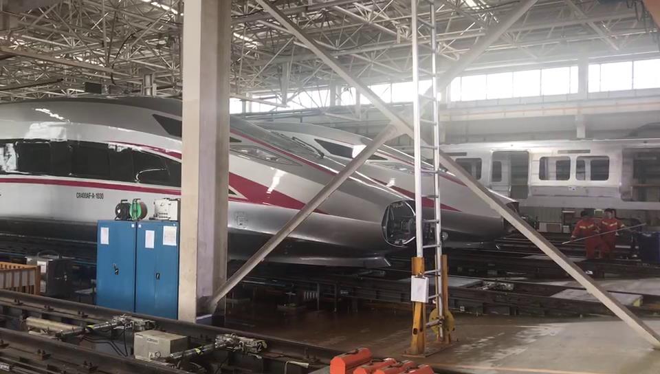 大流量香蕉短视频看黄网站香蕉视频APP在线观看污助力庞巴迪厂区排水